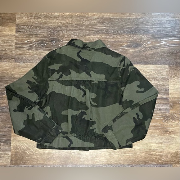 NWT SANCTUARY LINEN/COTTON JACKET SIZE SMALL IN GREEN CAMOUFLAGE - Picture 2 of 6